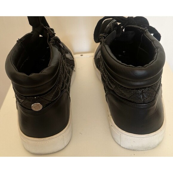 Steve Madden Euriah Black Quilted High Top Sneakers Size 8.5 Zip Casual Shoes - Picture 4 of 7